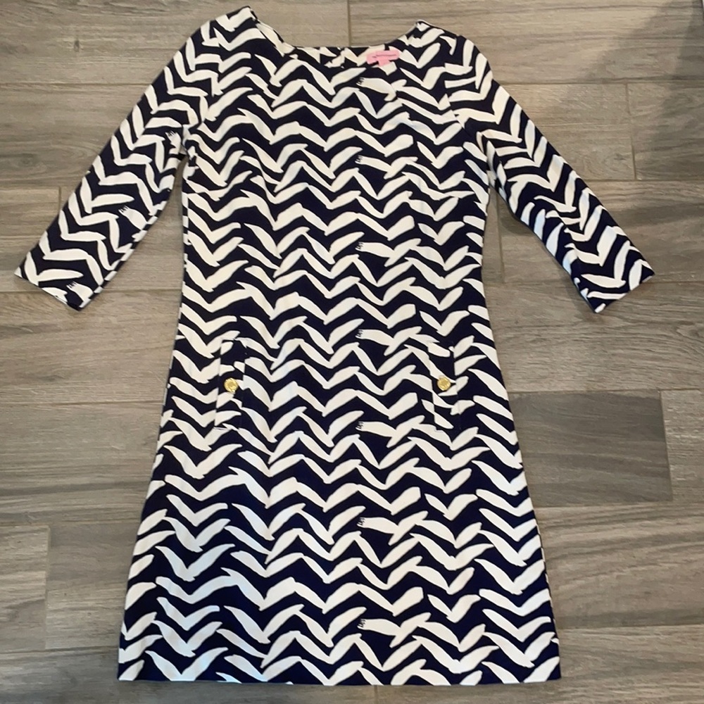 Lily Pulitzer navy and white dress